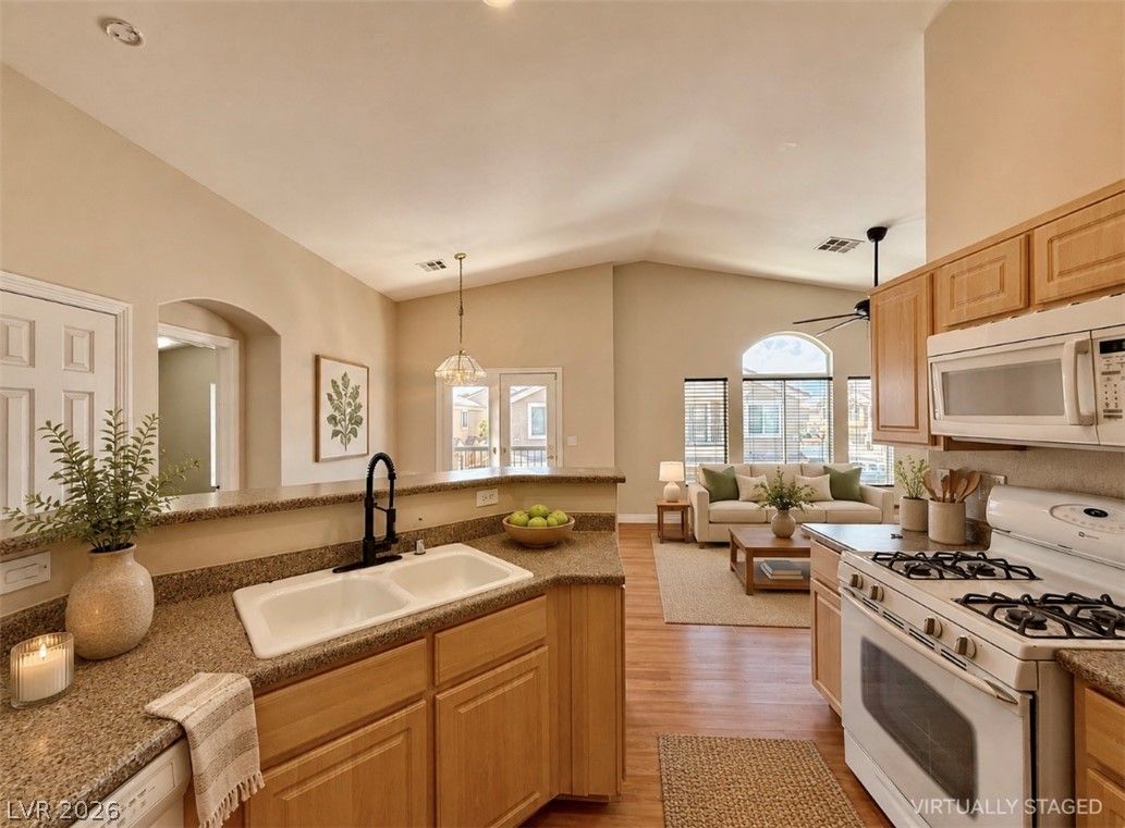 3416 President Pride Place 1 — photo 5 of 10
