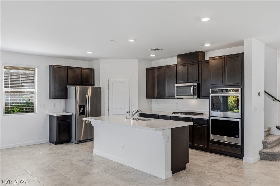 4146 Royal Melody Court — photo 3