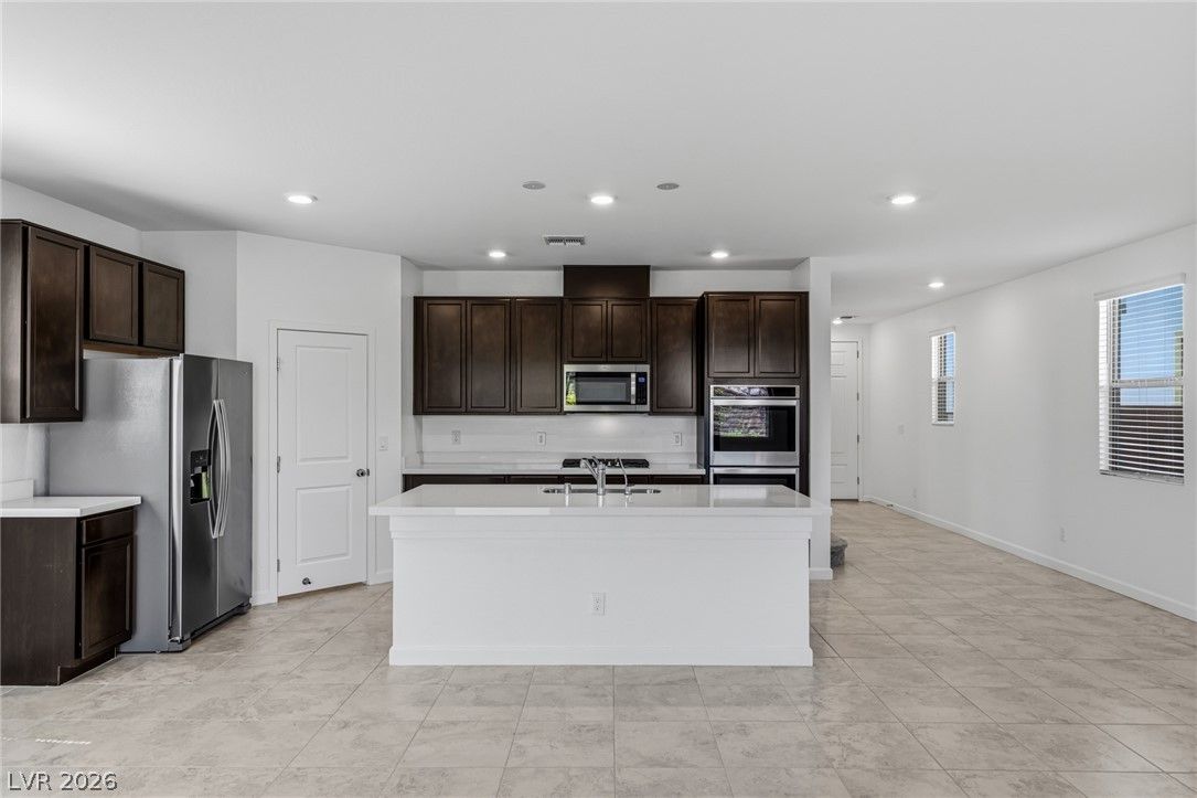 4146 Royal Melody Court — photo 4