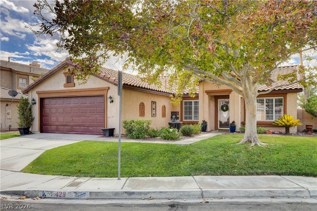 429 Flores Circle — photo 3