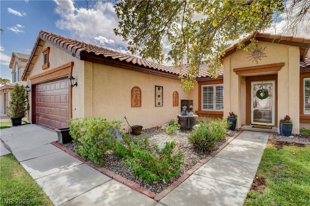 429 Flores Circle — photo 4