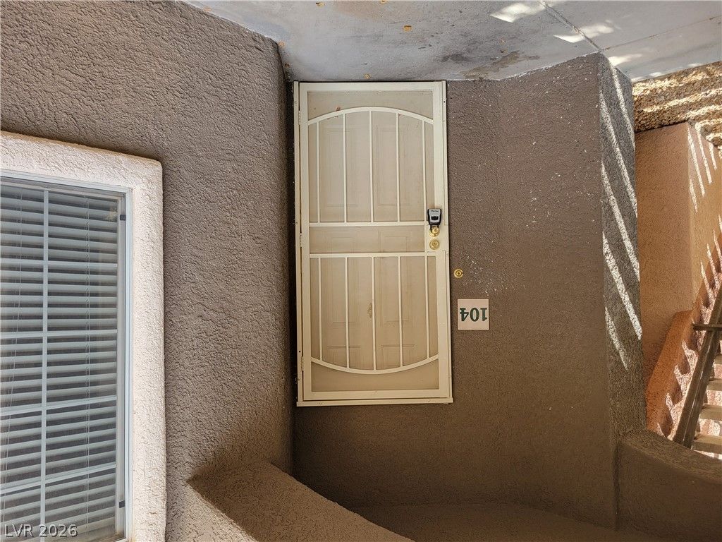 1505 Blackcombe Street 104 — photo 3