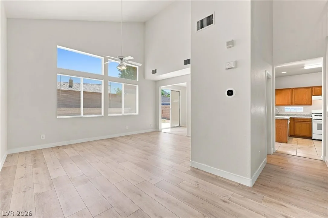 2681 Park Creek Lane — photo 4