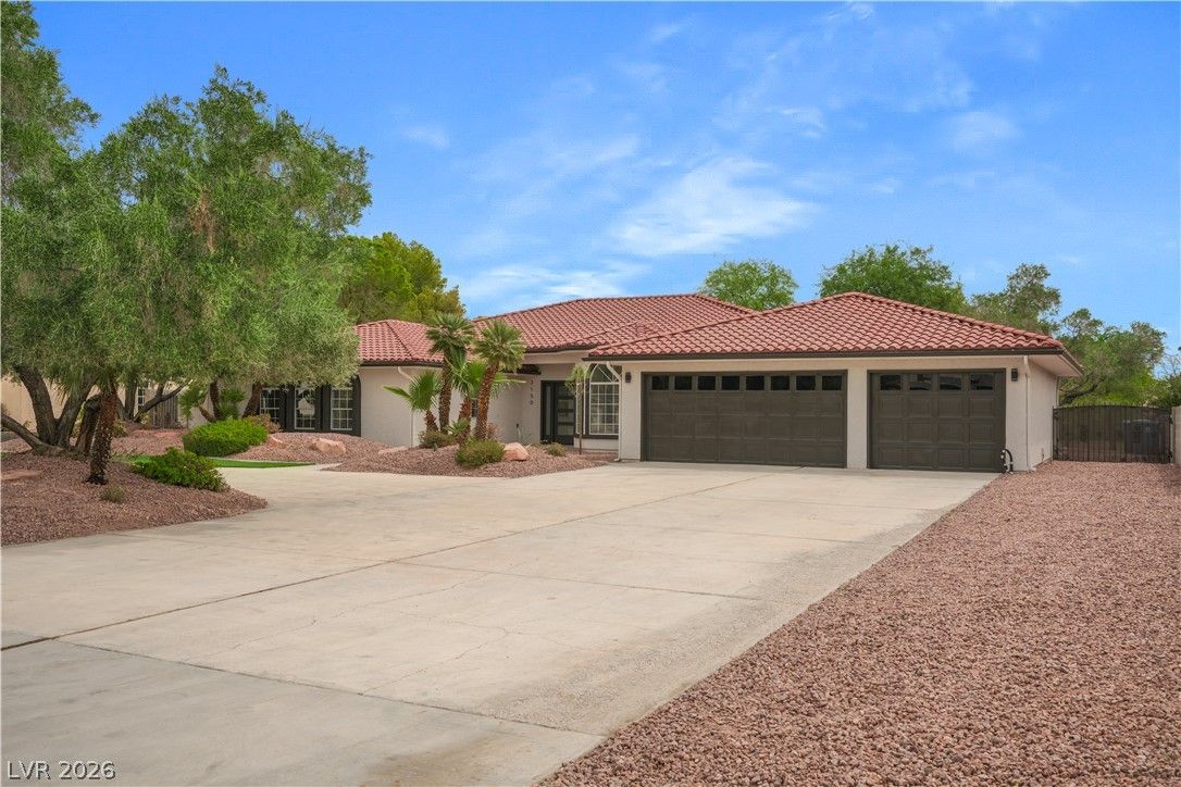3150 South Tenaya Way — photo 4 of 46