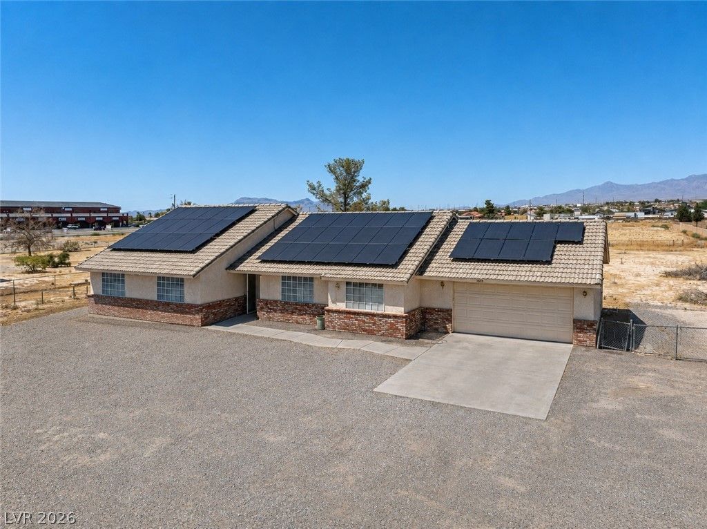 3080 East Cactus Street — photo 2 of 40
