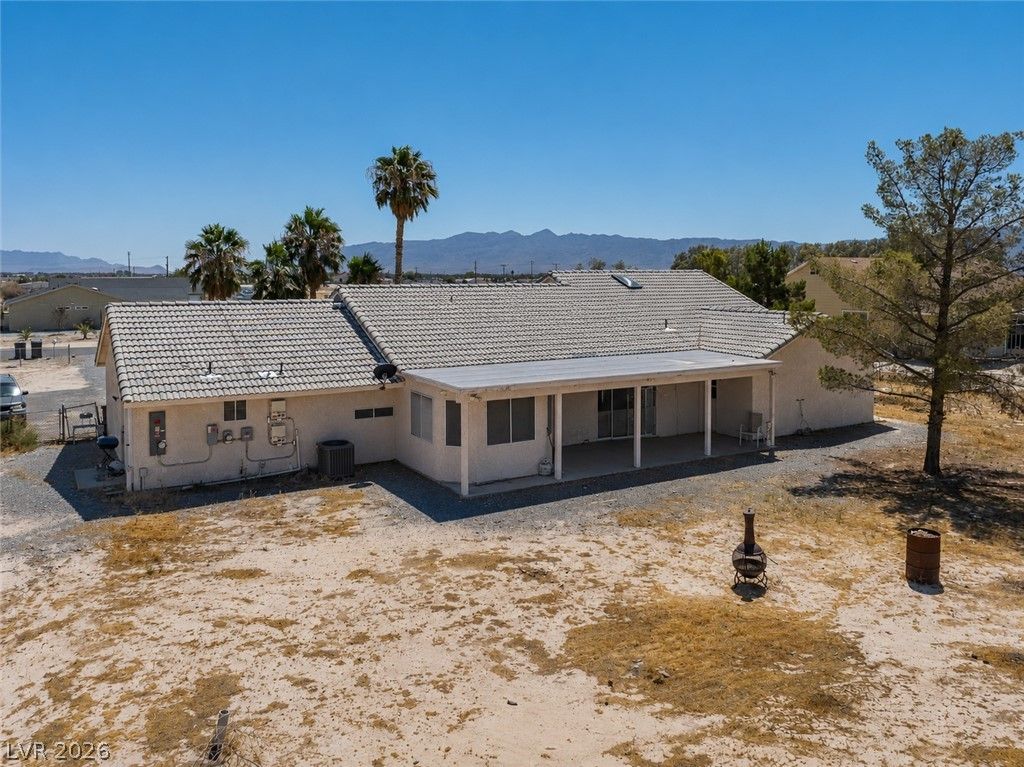 3080 East Cactus Street — photo 4 of 40