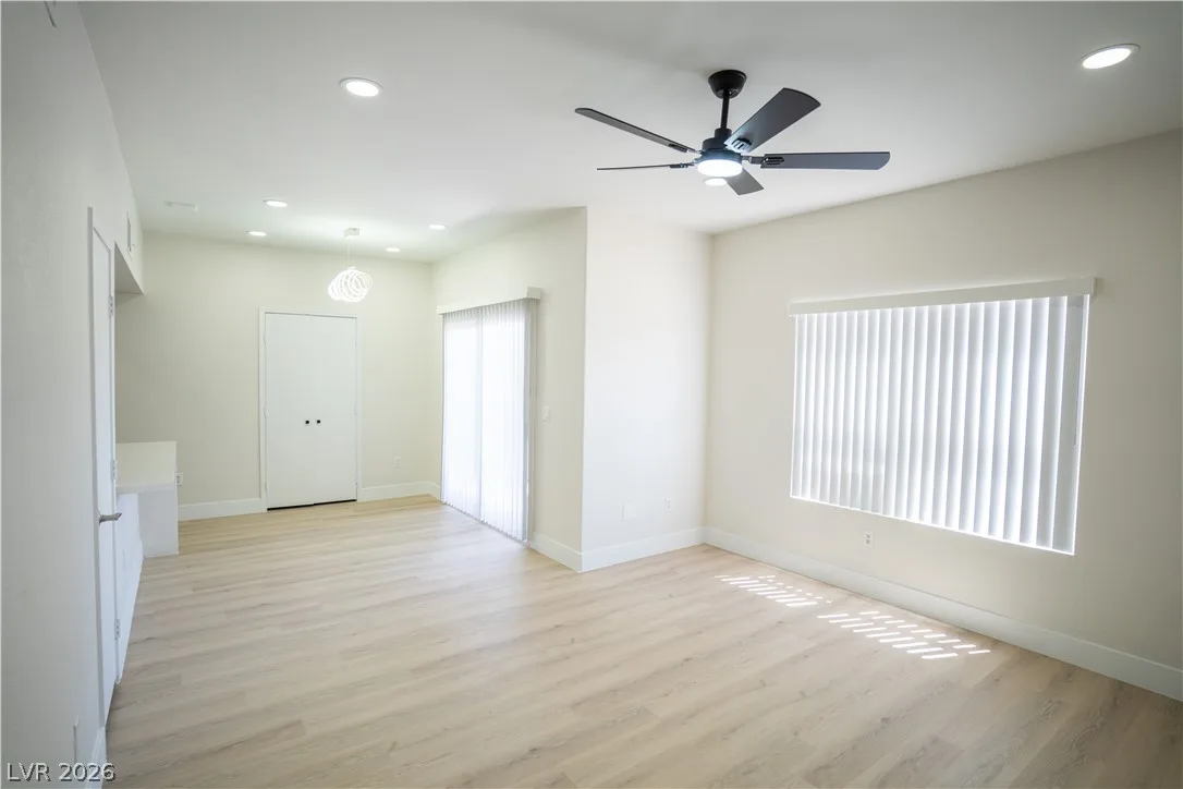 6650 West Warm Springs Road 1108 — photo 3