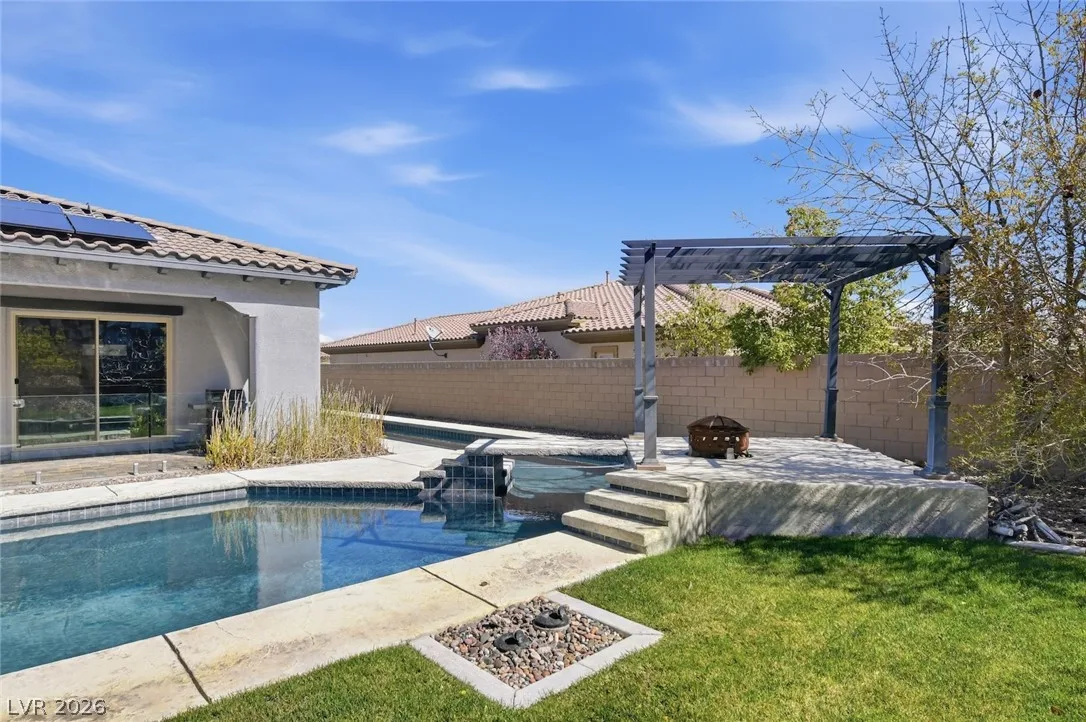 11 Grand Masters Drive — photo 5