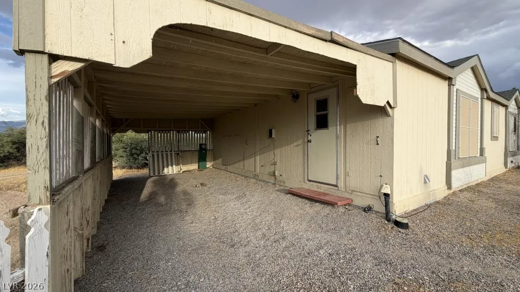 2390 Christie Court — photo 3