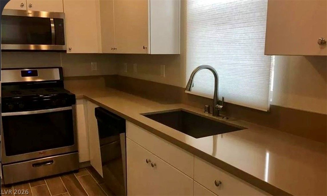 11290 Hidden Peak Avenue 212 — photo 5