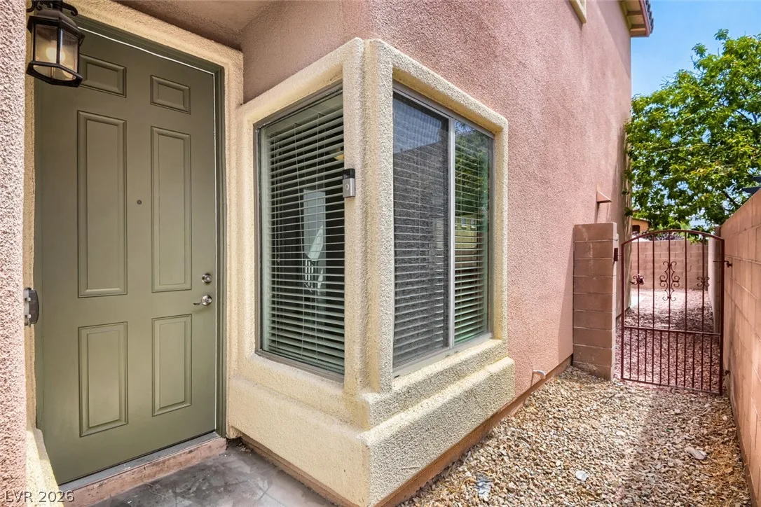 8012 Crazy Train Court — photo 4