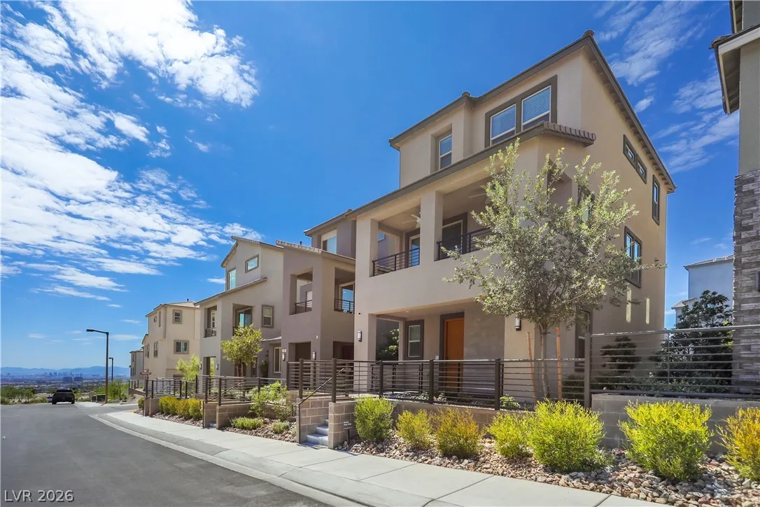 11638 Gambels Quail Avenue — photo 3