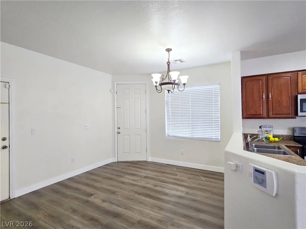 7593 Garden Galley Street — photo 4