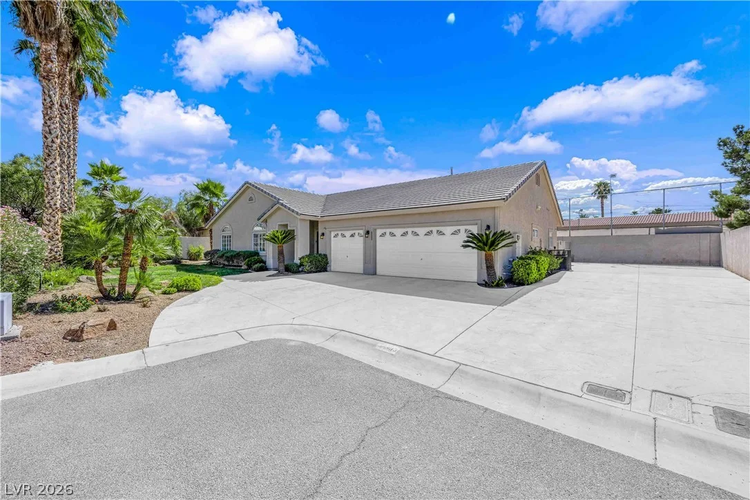 6003 Lone Creek Circle — photo 3