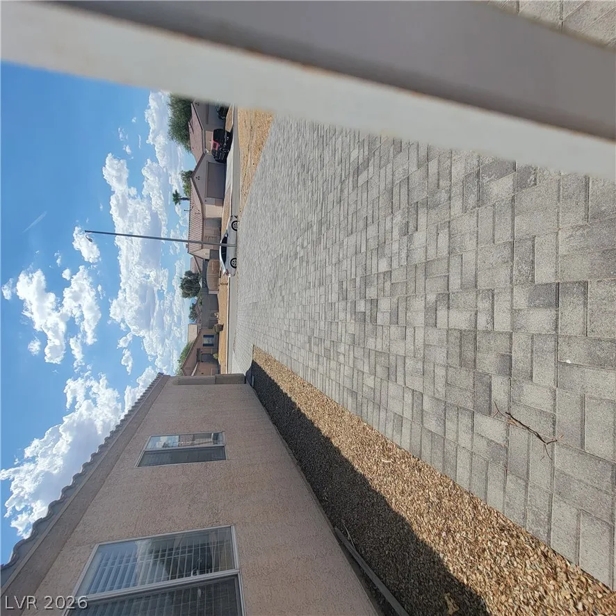 5916 Kenmore Street — photo 3