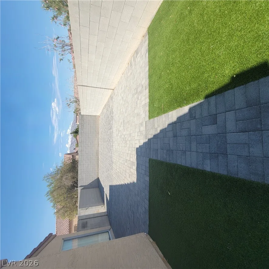5916 Kenmore Street — photo 4