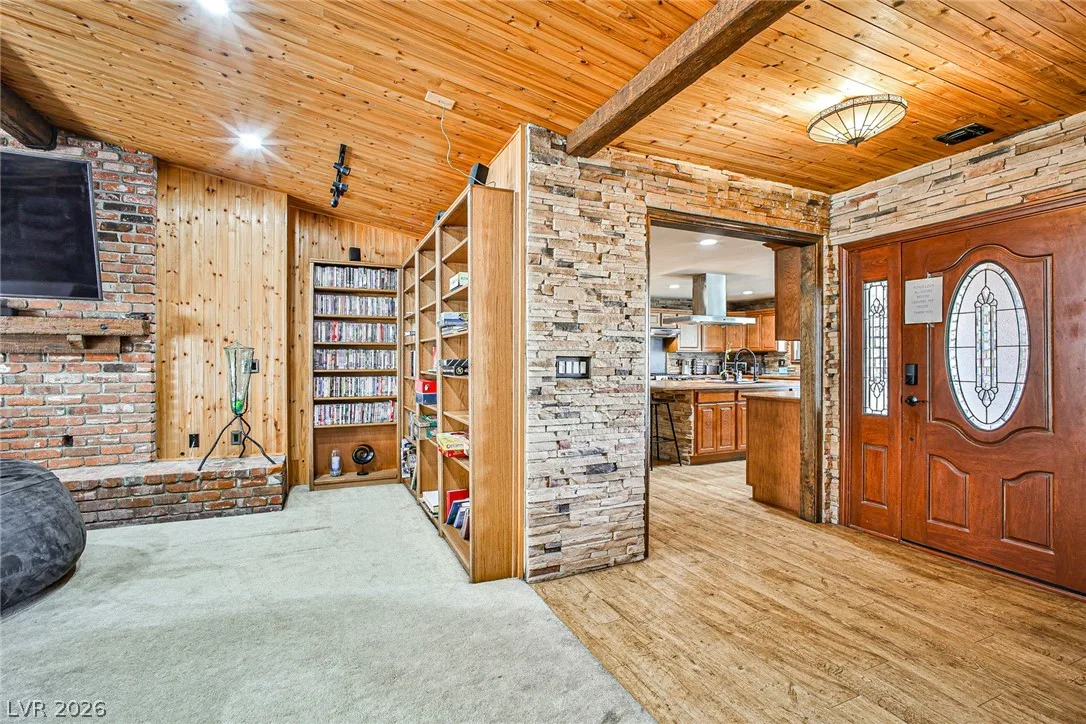 4674 Saddle Place — photo 3