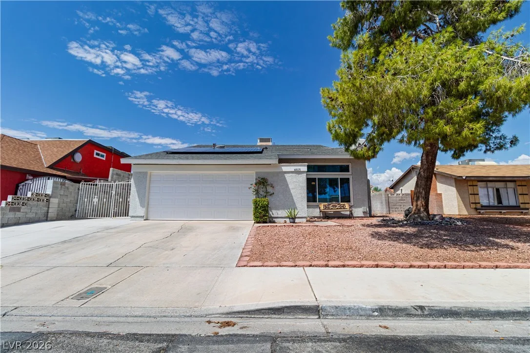 4815 Castle Rock Court — photo 2