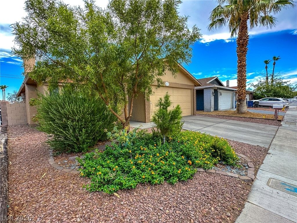 437 Sam Jonas Drive — photo 3