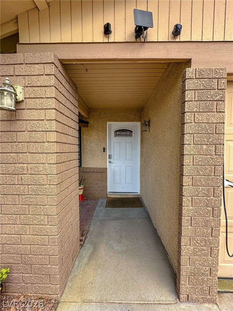 437 Sam Jonas Drive — photo 4