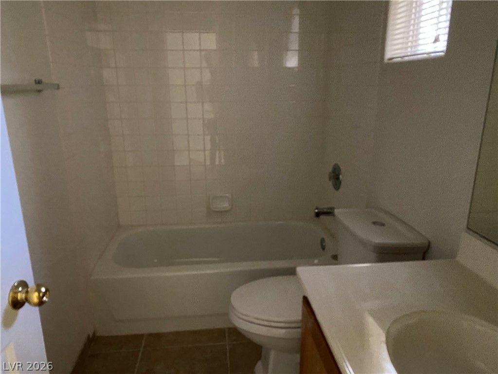 6624 Tampa Court — photo 3