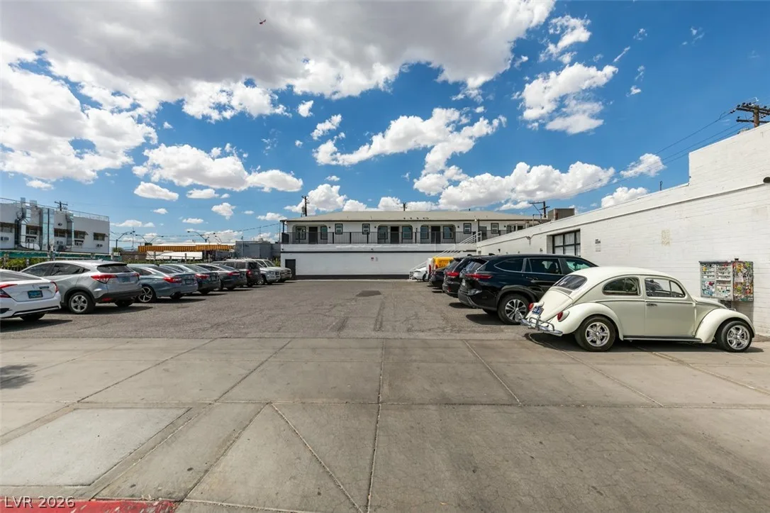 1116 South Casino Center Boulevard 3 — photo 3