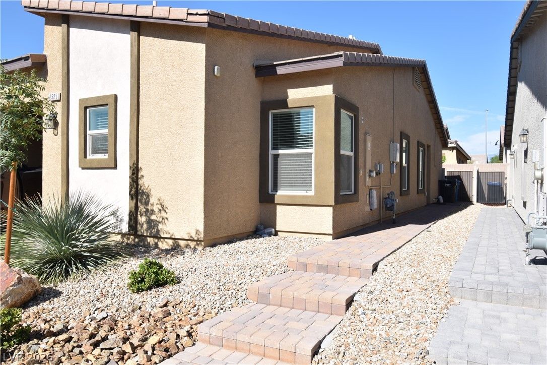 7525 Cooks Meadow Street — photo 3