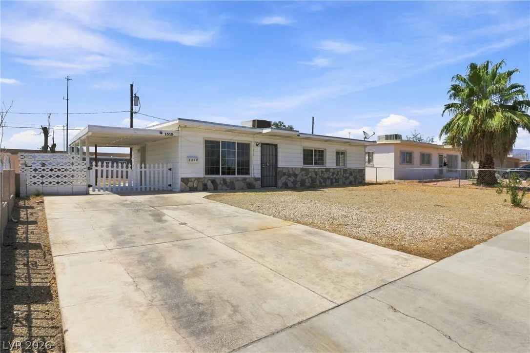 1315 Oakwood Avenue — photo 2