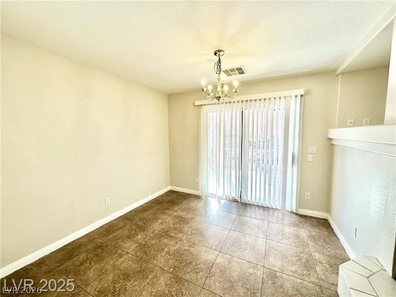 7623 Glorietta Bay Court — photo 4