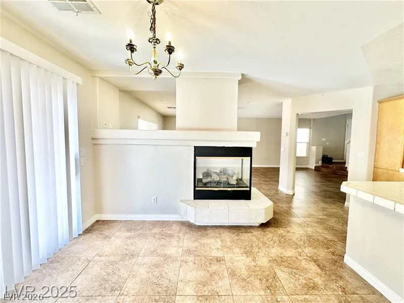 7623 Glorietta Bay Court — photo 5