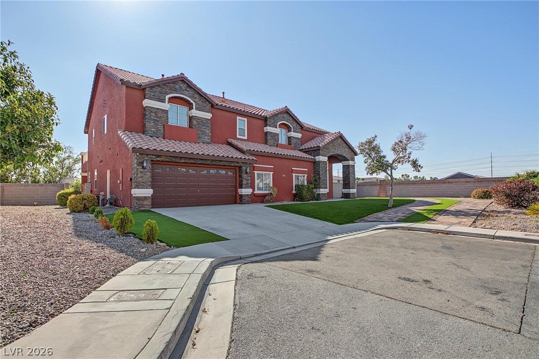 5560 Kings Row Court — photo 2