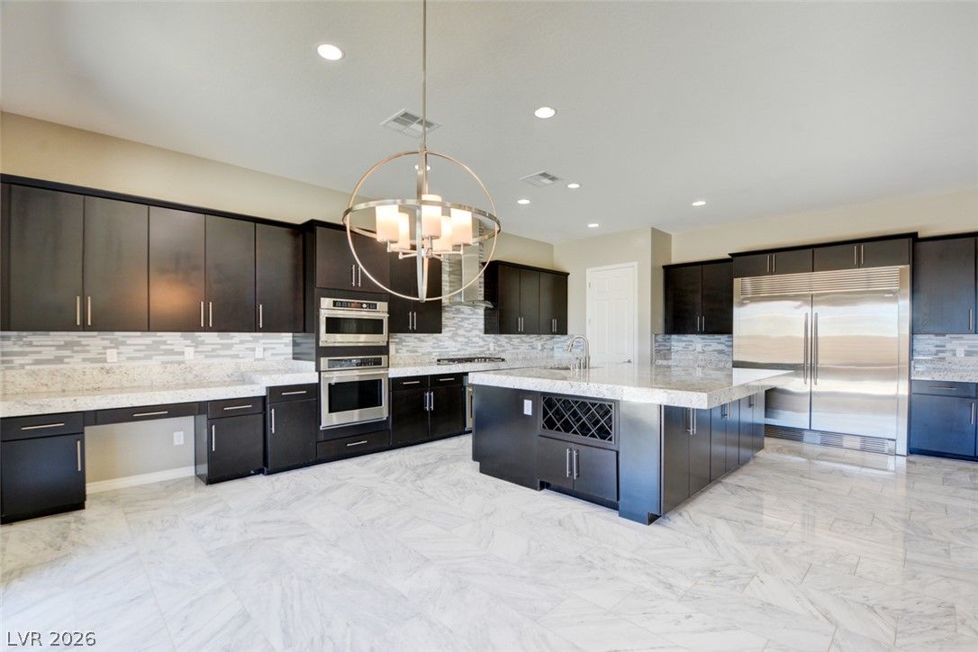 12101 Edgehurst Court — photo 3