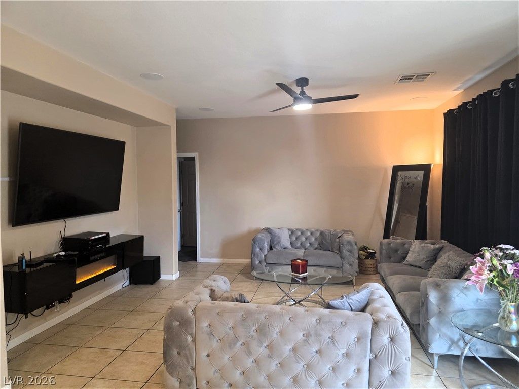 5628 West Tideview Street — photo 4