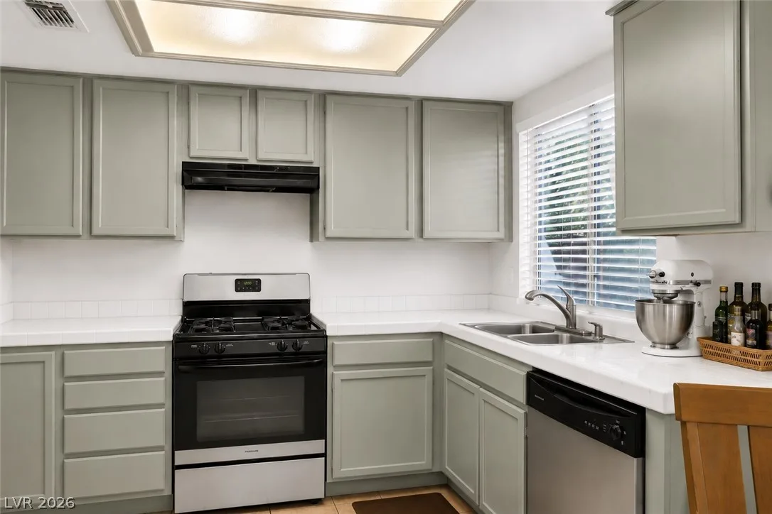 5209 Brookmere Drive — photo 2
