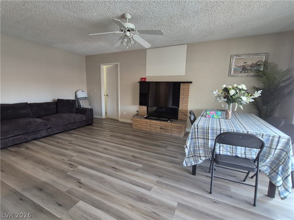 5849 West Cherokee — photo 3 of 21