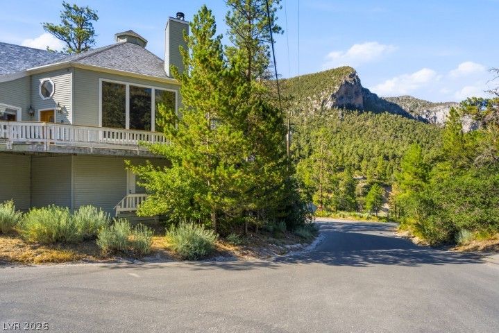 3910 White Fir Way — photo 3