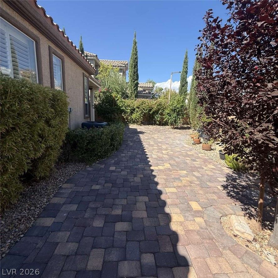 9329 Eagle Ridge Drive — photo 4