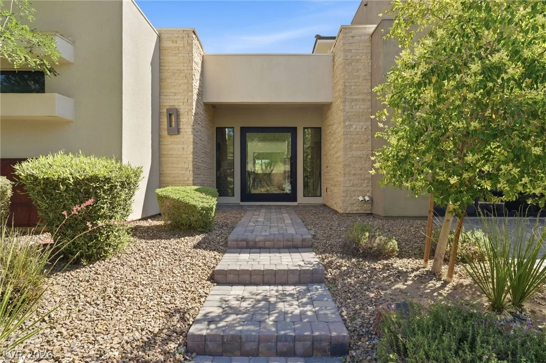 2 Garden Rain Drive — photo 4