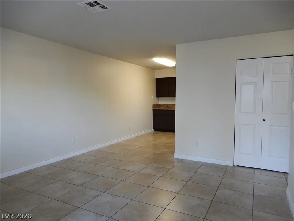 2120 Petersham Court A — photo 4