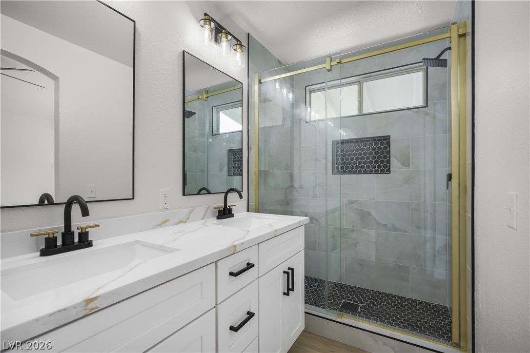 9713 Peacock Hill Circle — photo 2