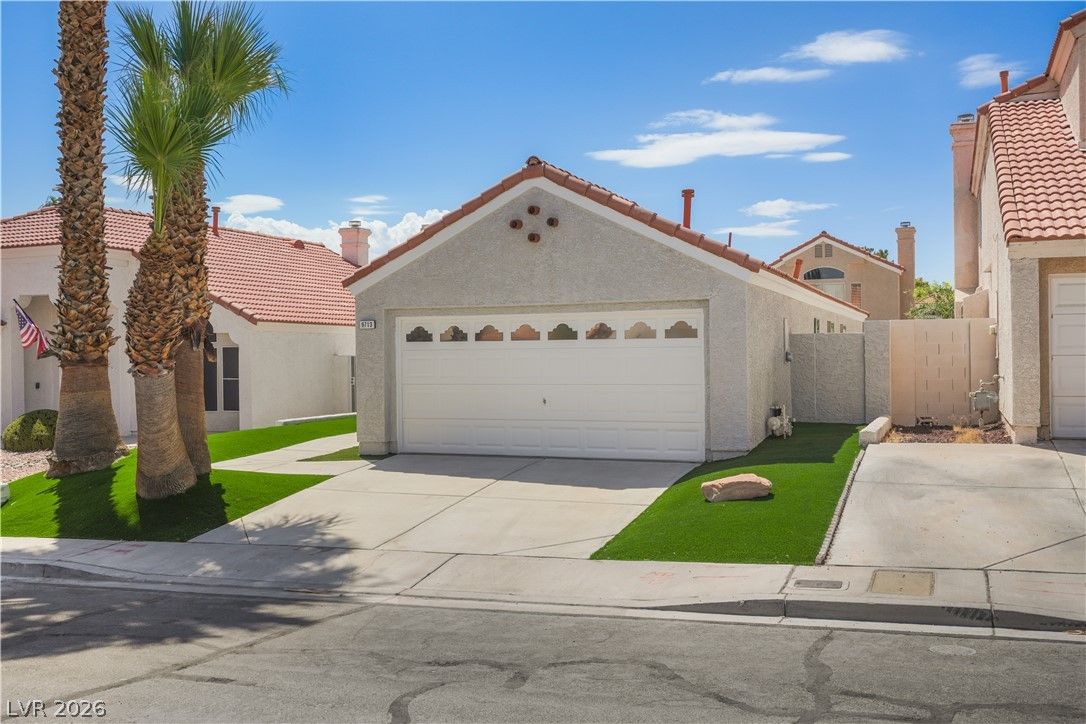 9713 Peacock Hill Circle — photo 5