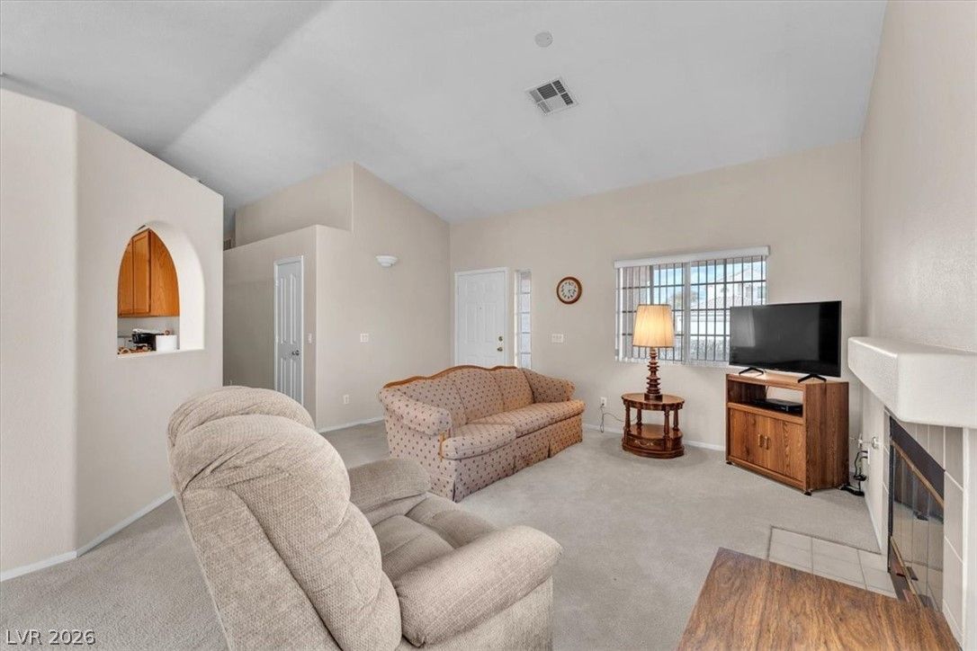 1163 Teal Point Drive — photo 3