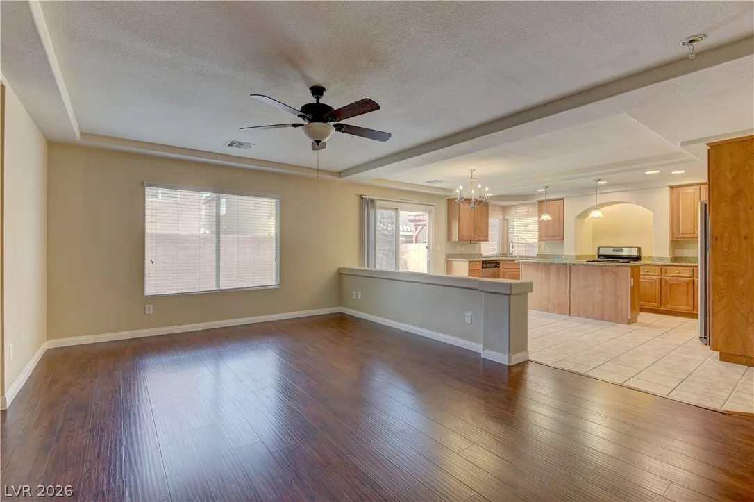 4633 Mission Meadow Circle — photo 2
