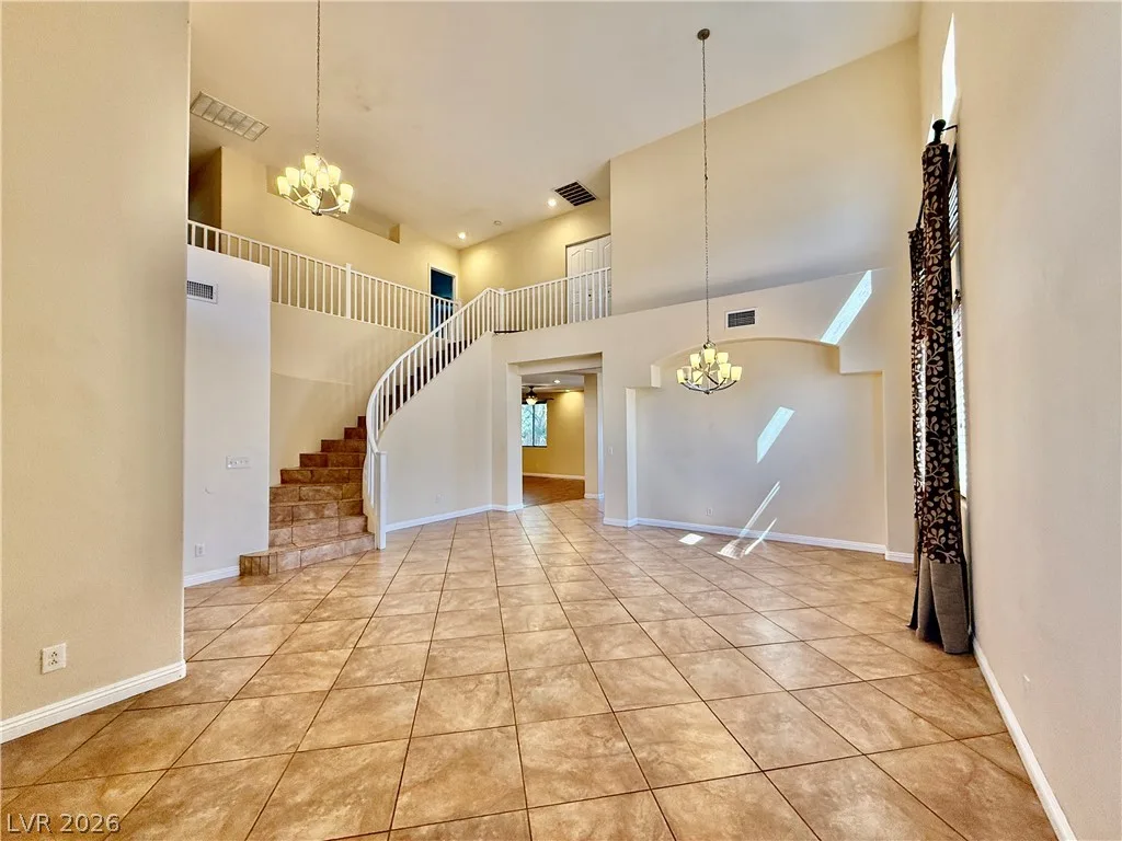 6800 Fruit Flower Avenue — photo 4