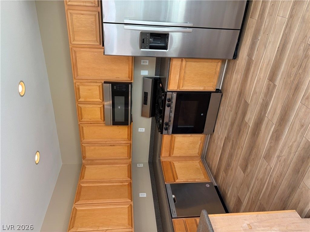 3761 HOLLYCROFT Drive 0 — photo 3