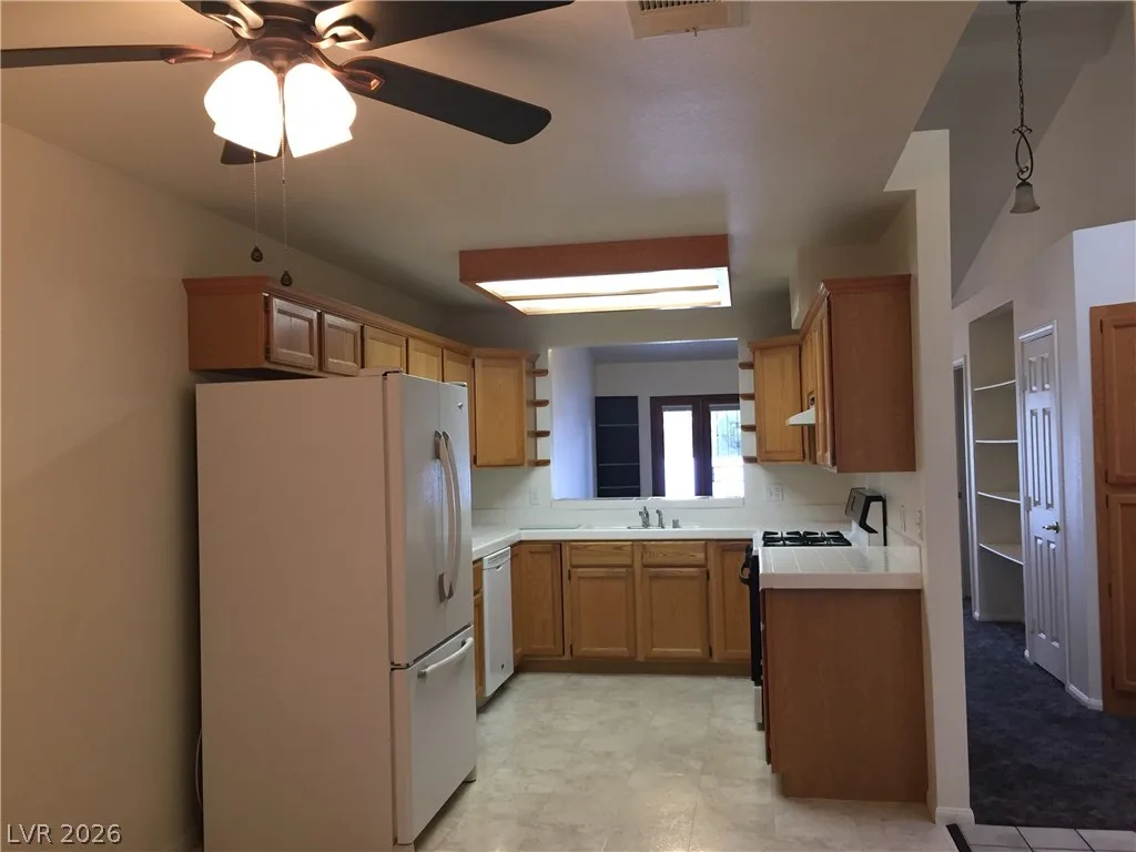 2616 MAGIC MOON Lane 4 — photo 4