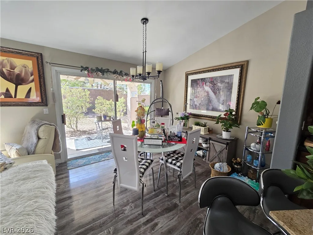 415 Golden State Street — photo 3 of 11