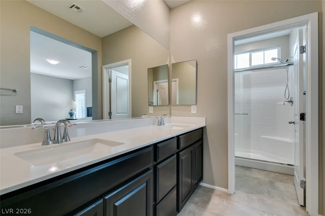 545 Teovani Street 1026 — photo 5