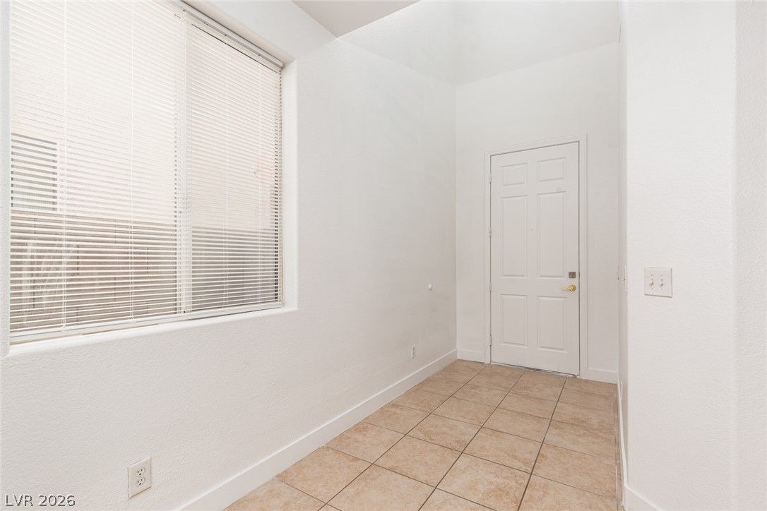 9046 Wine Cellar Avenue — photo 4