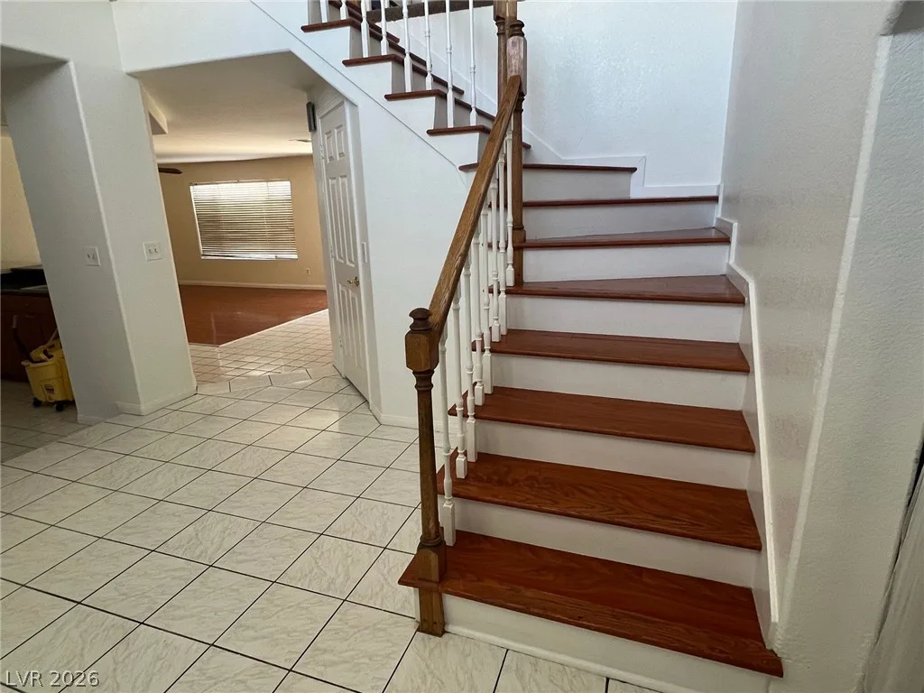9448 Navy Blue Court — photo 4